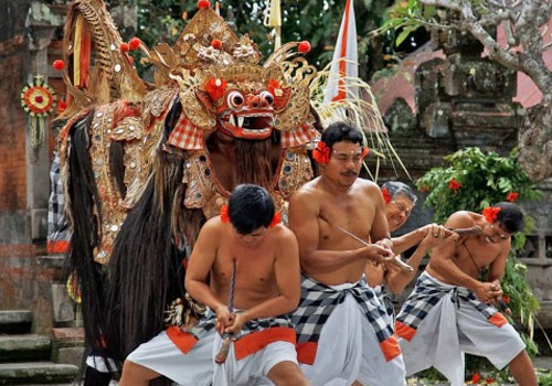Barong & Keris Dance, Bali Tour