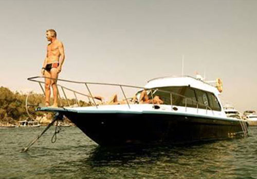 Bali Luxury Powerboat 42