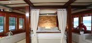 The Ultimate Luxury Lamima Liveaboard - Master Bedroom