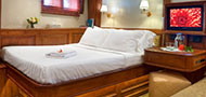 Mutiara Laut Liveaboard - Guestbedroom