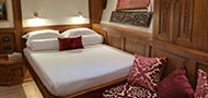 Mutiara Laut Liveaboard - Guestbedroom